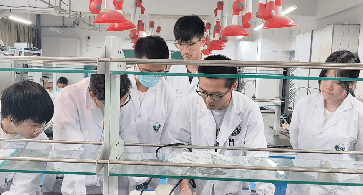 BBO英国生物奥林匹克挑战营